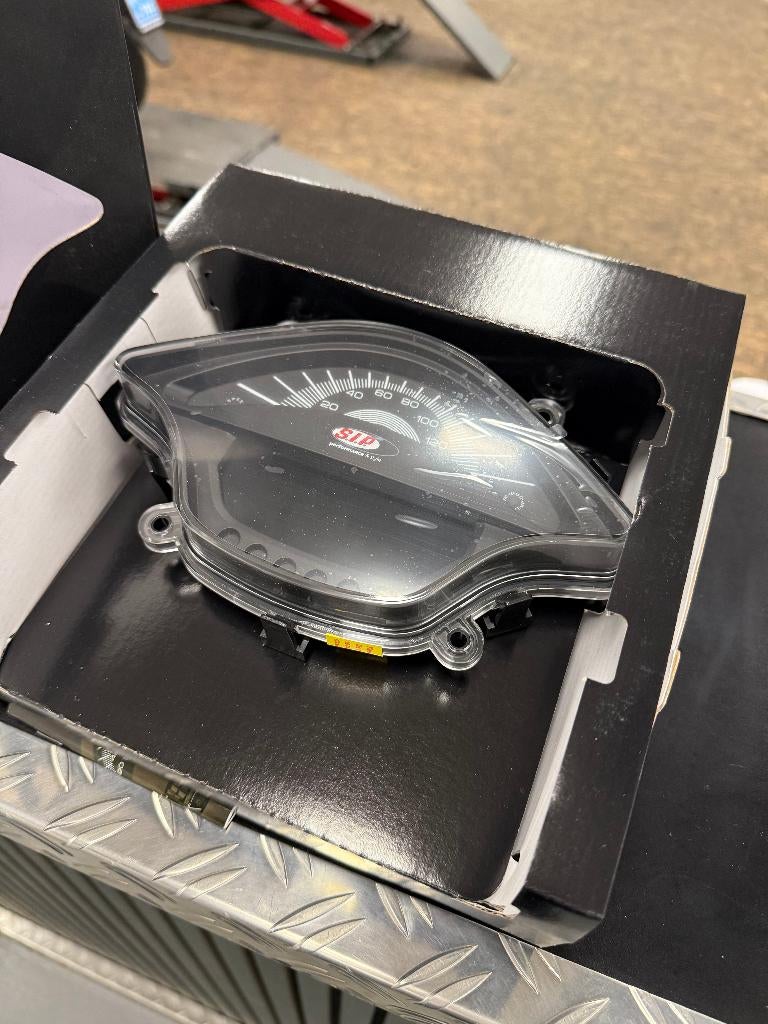 SIP kilometer / toerenteller Vespa Sprint en Primavera, Ophalen of Verzenden, Nieuw, Overige typen, Vespa