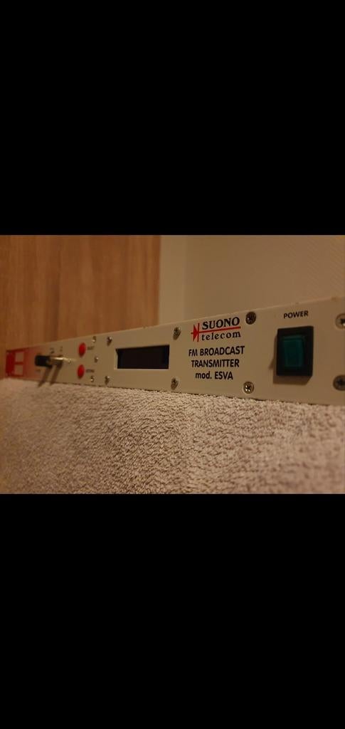 Suono esva 30 zeer nette fm zender, Ophalen, Zo goed als nieuw, Zender