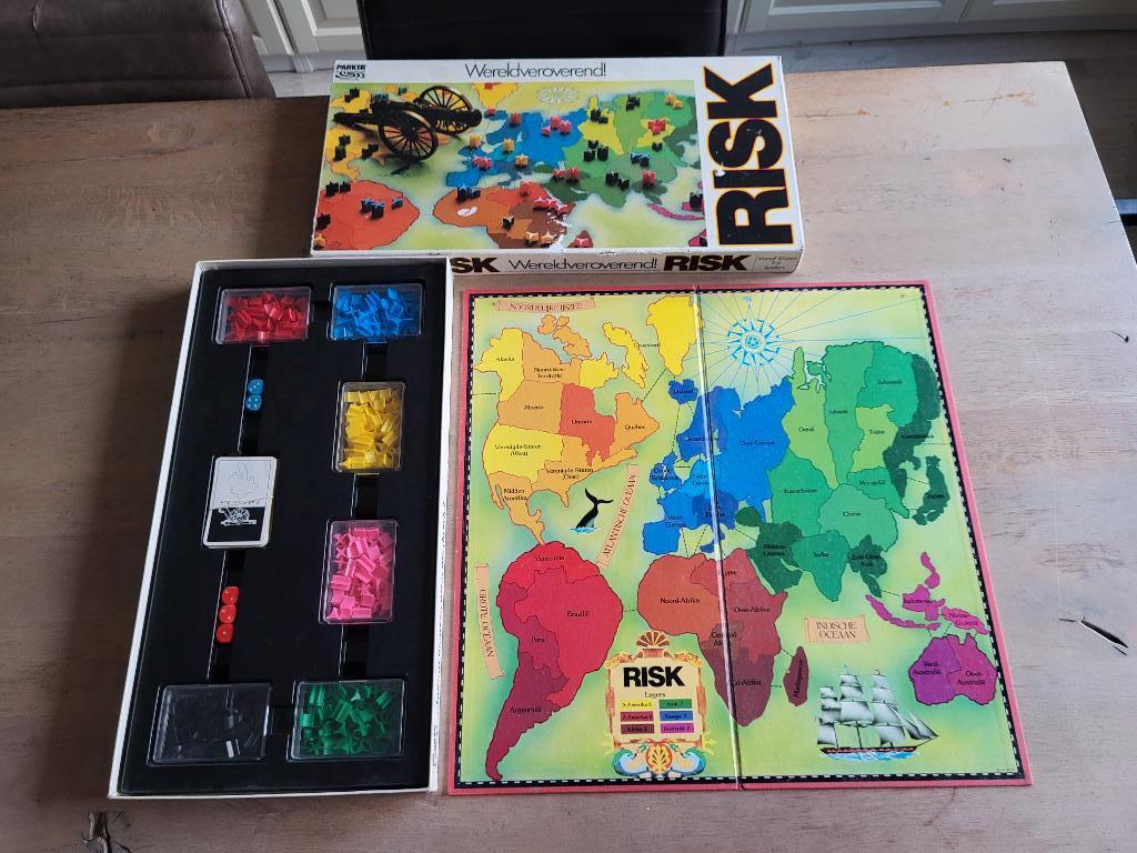 spel Risk gebruikt, Hobby en Vrije tijd, Gezelschapsspellen | Bordspellen, Vijf spelers of meer, Ophalen of Verzenden, Gebruikt