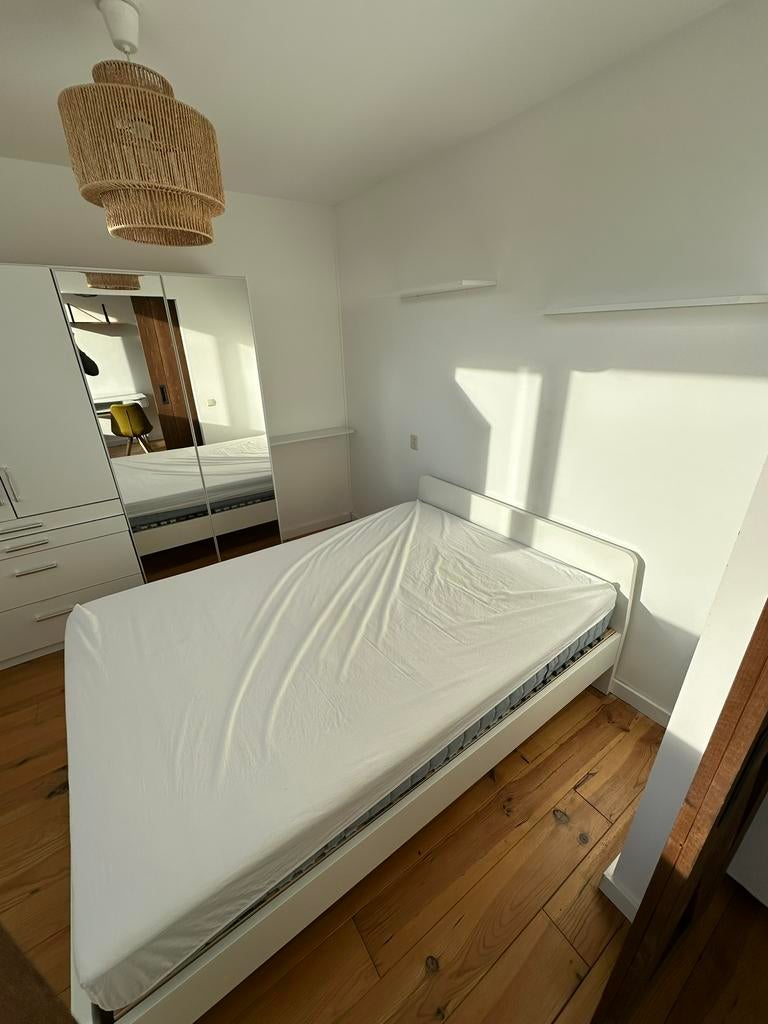 ALLEEN HET MATRAS! (140x200), Ophalen, Wit, 140 cm, Zo goed als nieuw