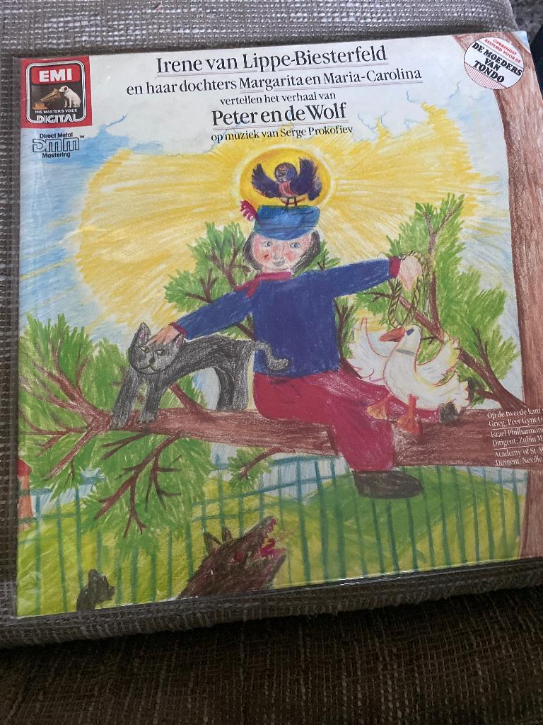 Irene Van Lippe- Biesteveld : Peter En De Wolf ( lp vinyl), Ophalen of Verzenden, Gebruikt, Verhaal of Sprookje