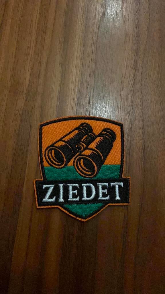 Carnaval embleem ziedet, Maat 38/40 (M), Carnaval, Nieuw, Ophalen of Verzenden