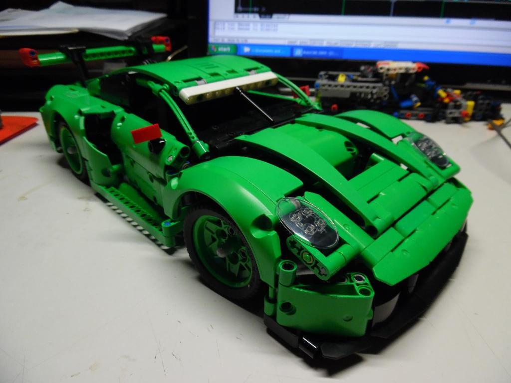 porsche 911 GT, Ophalen of Verzenden, Zo goed als nieuw, Complete set, Lego