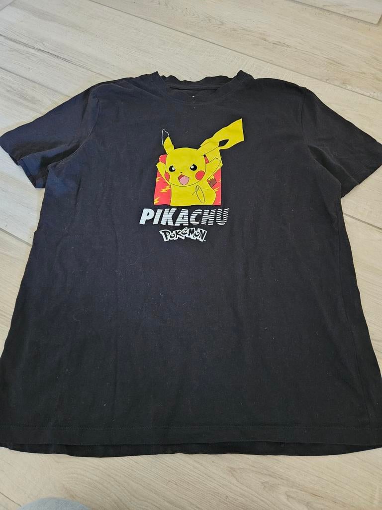 Zwart Pokemon T-shirt Pikachu Maat M, Ophalen of Verzenden, Zo goed als nieuw, Zwart, Korte mouw