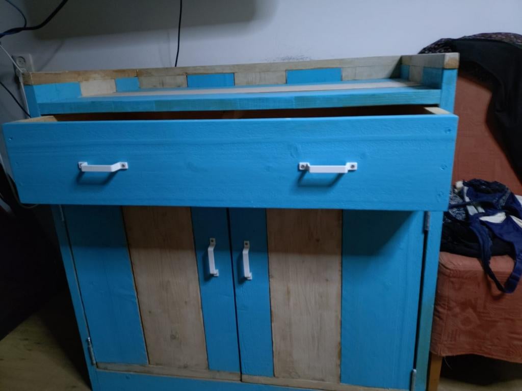 Zelfgemaakte commode - Uniek en functioneel, Ophalen, Gebruikt, 50 tot 70 cm, 75 tot 100 cm