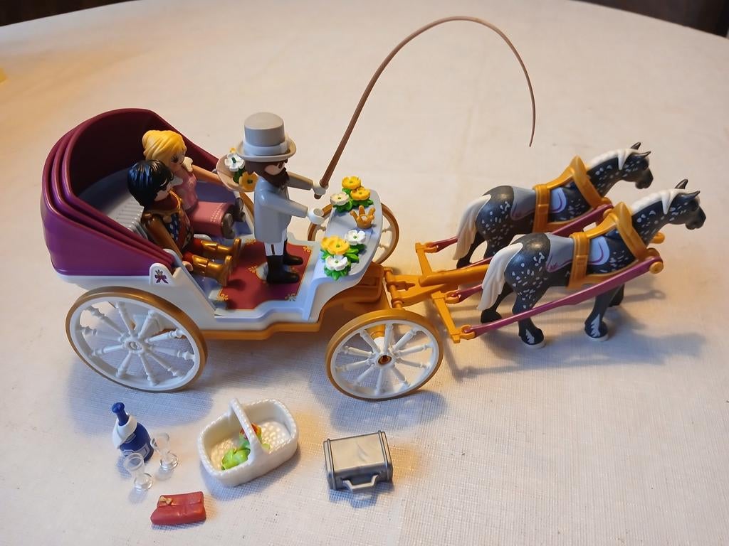 Playmobil 70449, Paardenkoets met twee trekpaarden, Ophalen of Verzenden, Gebruikt