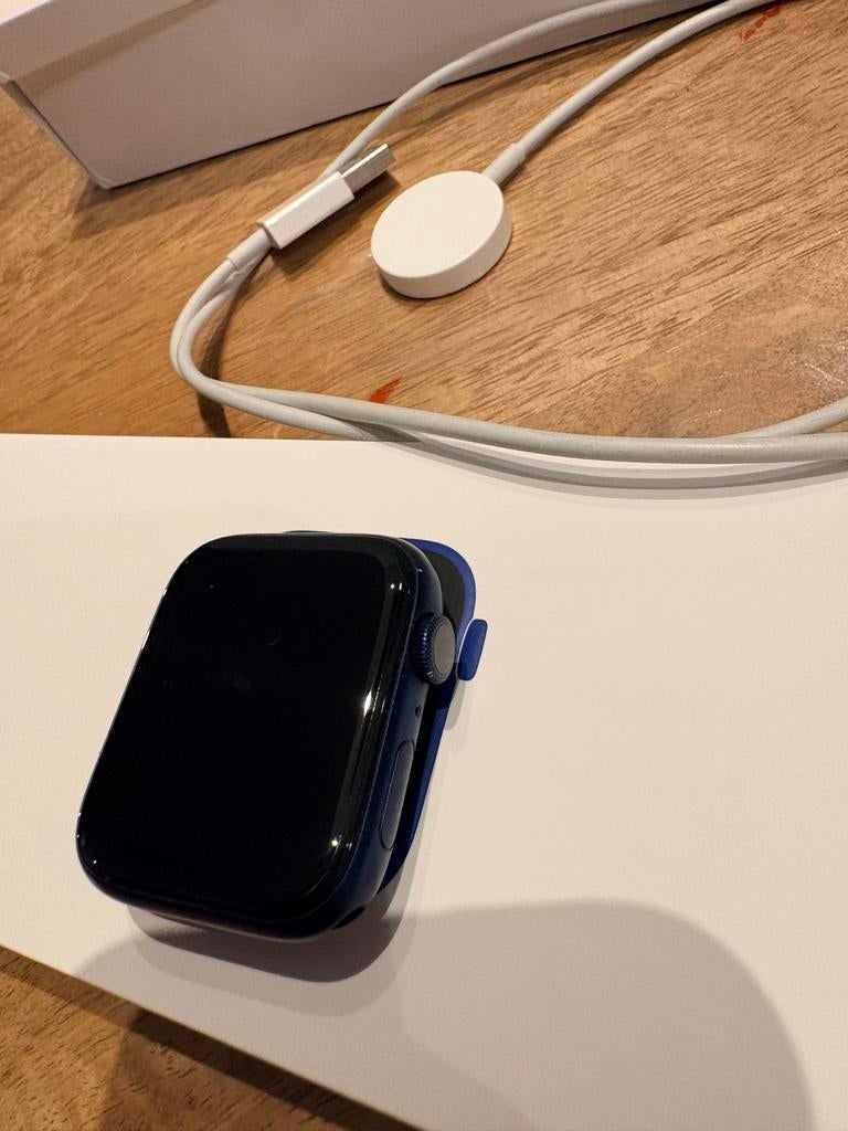 Apple Watch Series 6 44mm Blauw Aluminium - Zeer Goede Staat, Blauw, Hartslag, IOS, Ophalen of Verzenden
