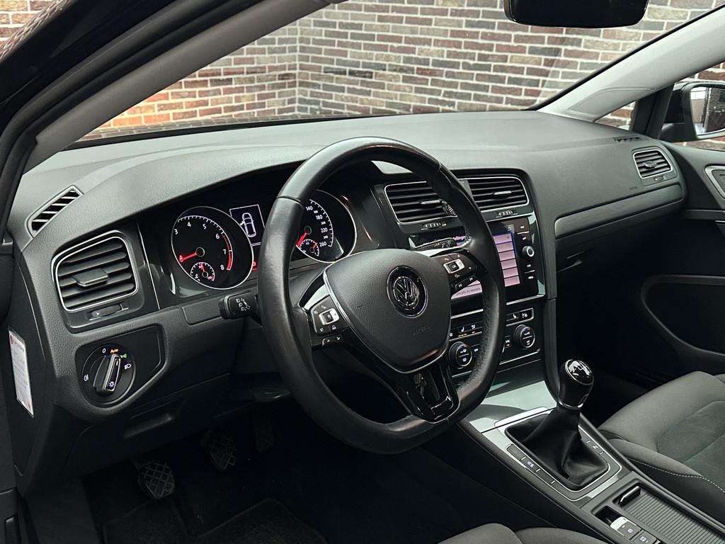 Volkswagen Golf 1.0 TSI Comfortline Business R Line Stoelvrw, Voorwielaandrijving, Gebruikt, Zwart, Origineel Nederlands