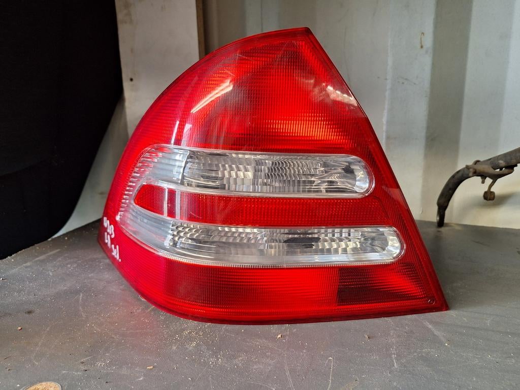 Achterlicht links en rechts Mercedes W203 C-klasse sedan, Ophalen, Mercedes-Benz, W203, W203