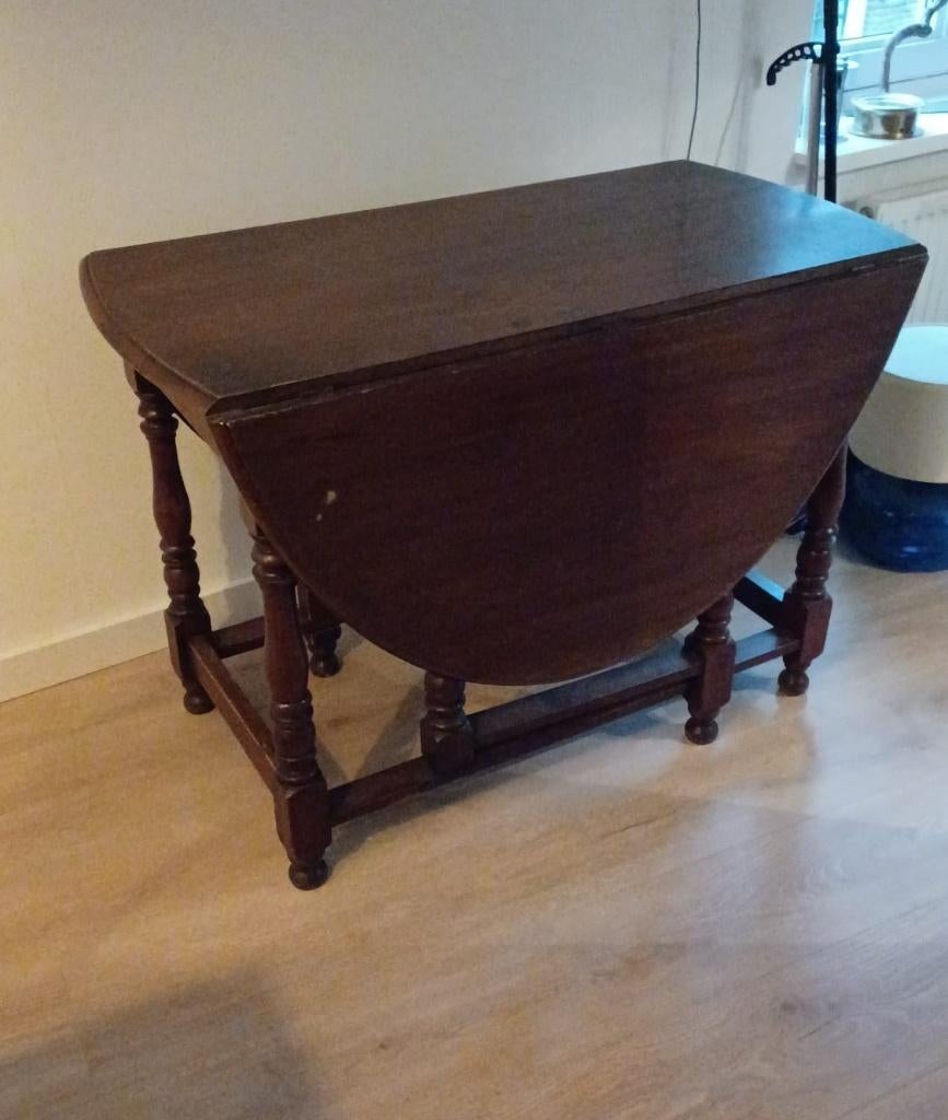 Engelse hangoortafel - eettafel, Ophalen