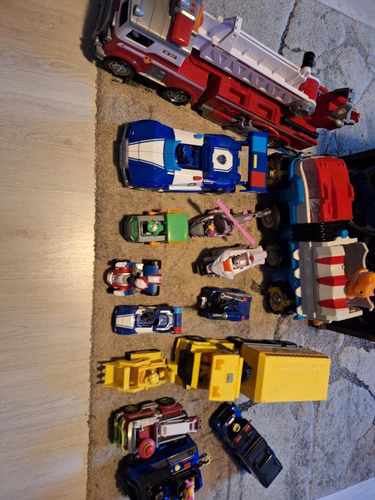 Grote Paw Patrol collectie met diverse voertuigen, Ophalen, Gebruikt, Jongen of Meisje