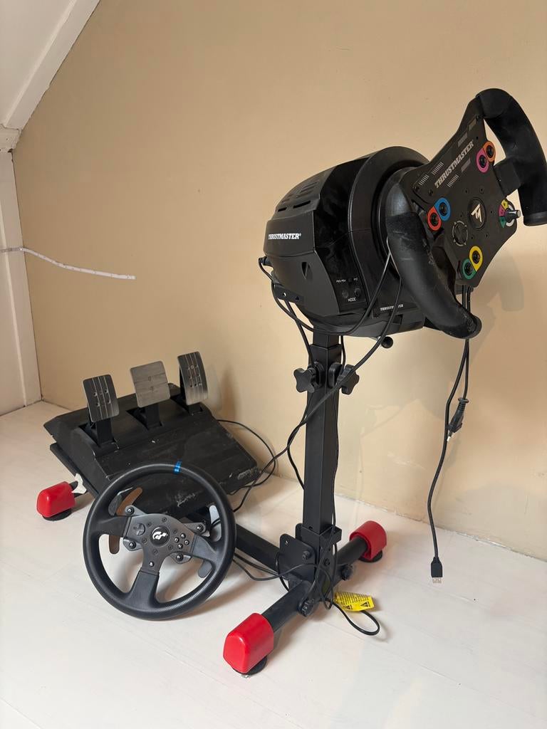 Thrustmaster formule 1 stuur, Ophalen, Gebruikt, Stuur of Pedalen, PlayStation 4