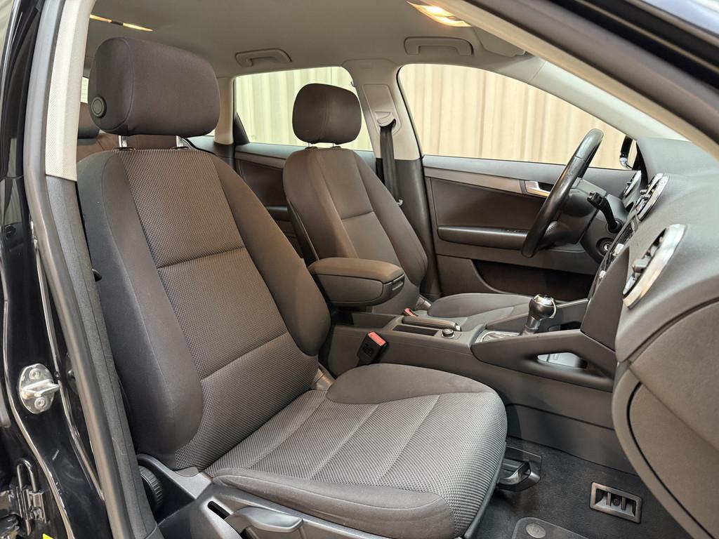 Audi A3 Sportback 1.2 TFSI EXPORT Automaat / Xenon / Cruise, Euro 5, Stof, Gebruikt, 4 cilinders