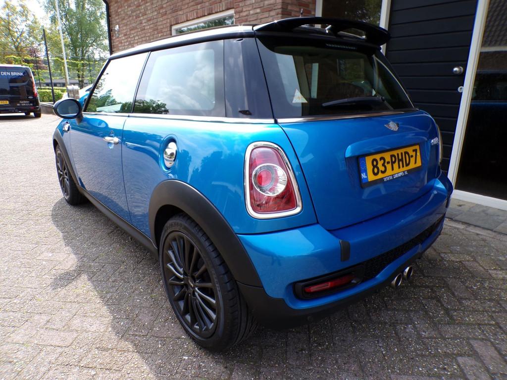Mini Mini 1.6 Cooper S Chili / Navi, Voorwielaandrijving, Euro 5, Gebruikt, Zwart