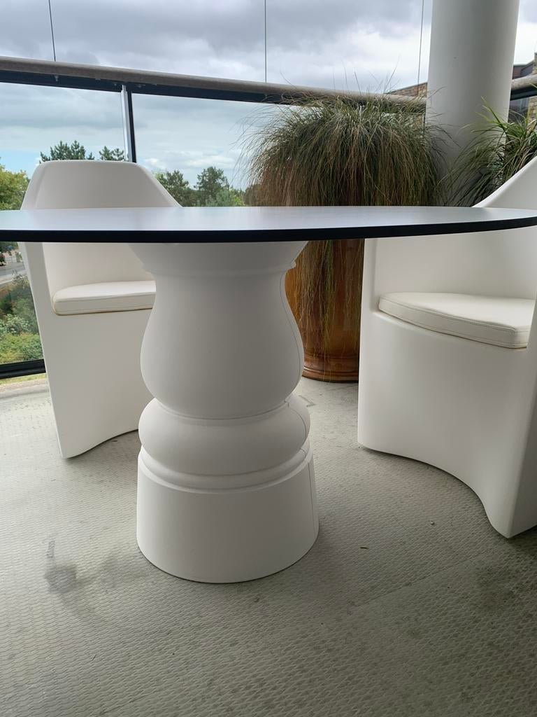 Marcel Wanders tafel New Antiques ( stoelen gratis ), Ophalen, Zo goed als nieuw, Rond, Kunststof