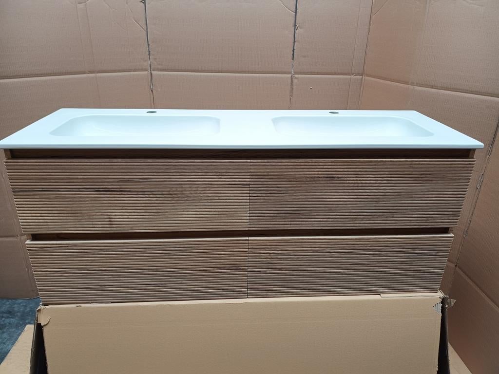 HR infinity wastafelmeubel, Doe-het-zelf en Verbouw, Sanitair, Ophalen, Nieuw, Wastafel
