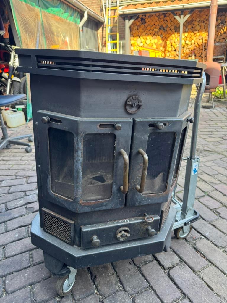 Barbas houtkachel met bovenaansluiting, Ophalen, Gebruikt, Houtkachel, Vrijstaand