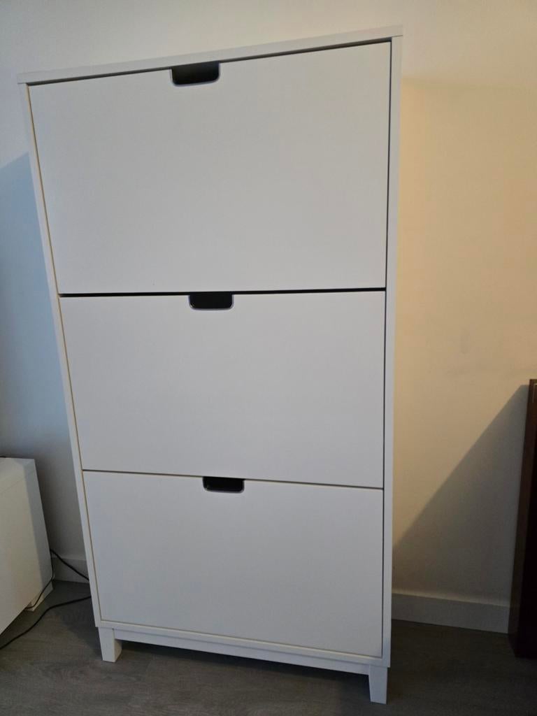 IKEA witte schoenenkast met 3 vakken, Huis en Inrichting, Ophalen