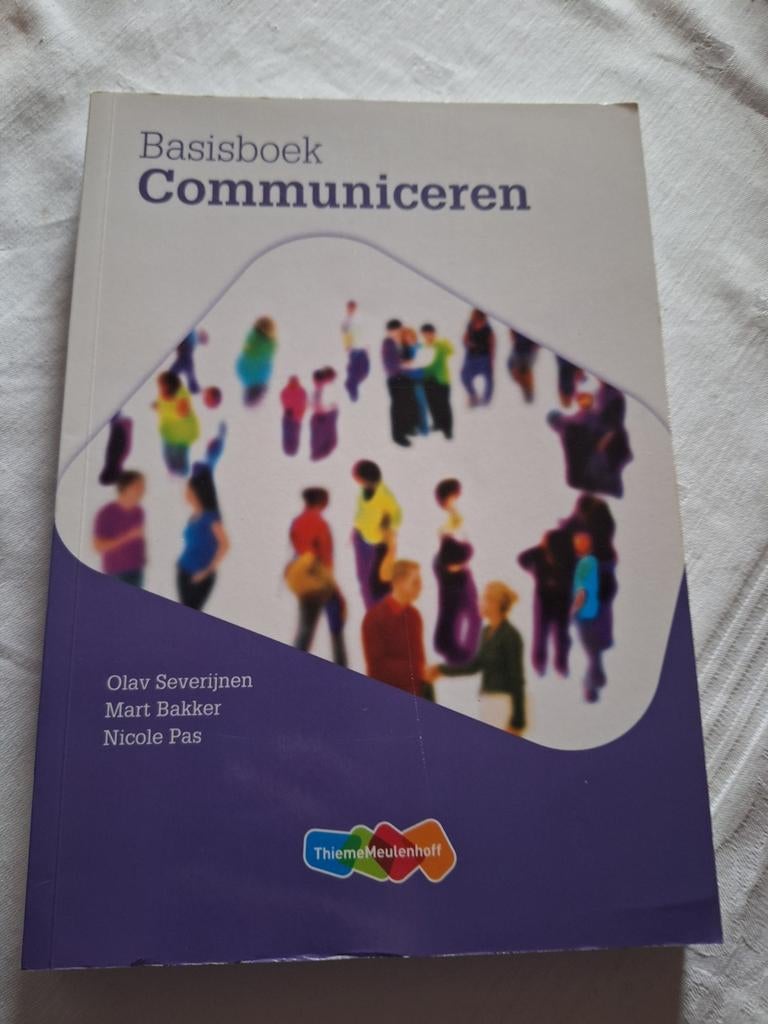 Basisboek comm., Ophalen of Verzenden, Zo goed als nieuw, Overige niveaus, Nederlands