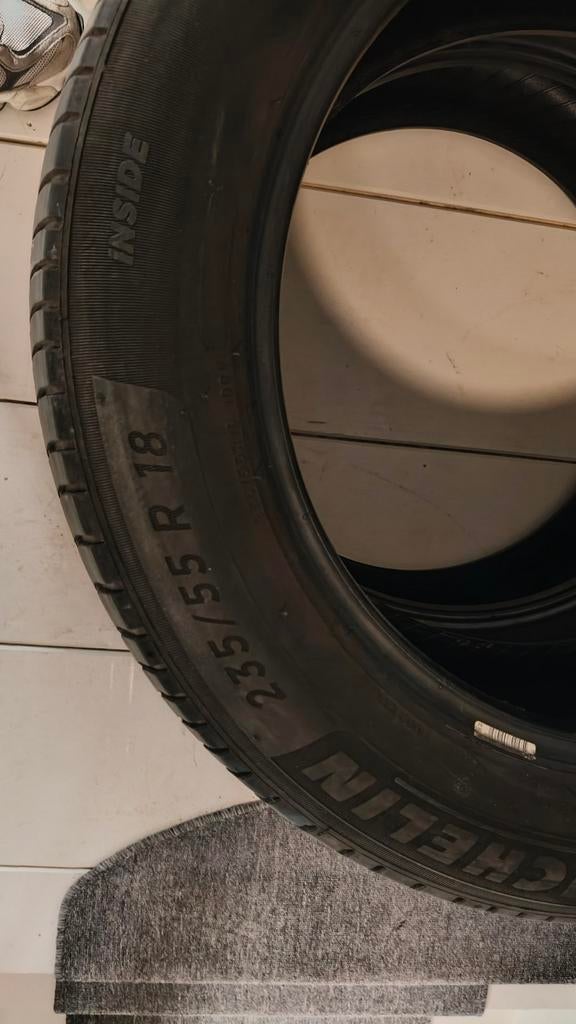 2 Michelin Primacy 4 banden 235/55 R18 (4,5 mm profiel), Ophalen, 18 inch, Gebruikt, Niet van toepassing