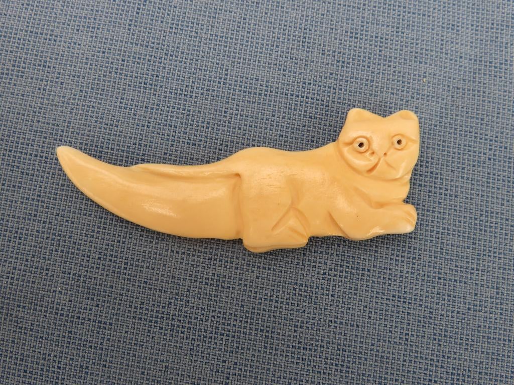 Poes hanger uit been gesneden - 20e eeuw, Ophalen of Verzenden