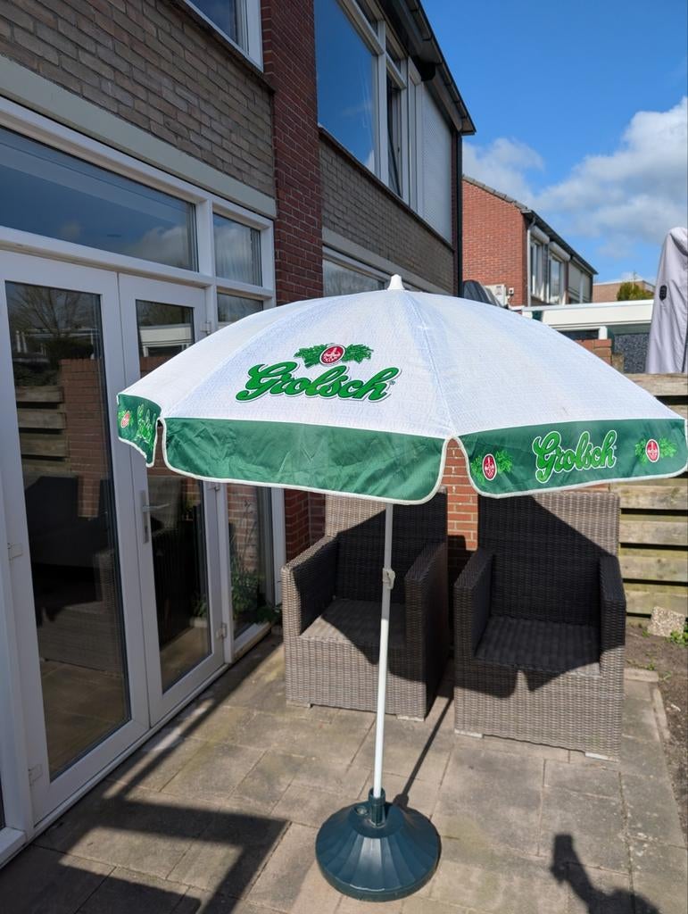 Grolsch parasol met voet - 180cm, nette staat, Tuin en Terras, Parasols, Ophalen