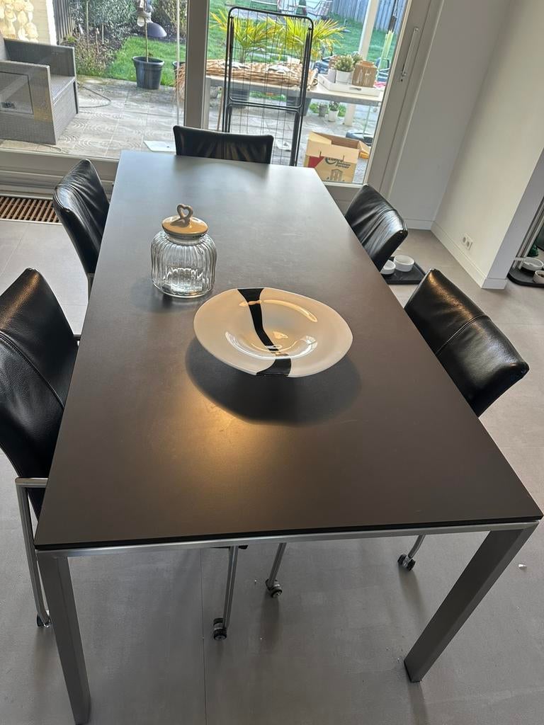 Tafel met stoelen, Ophalen, Gebruikt, 4 tot 6 stoelen