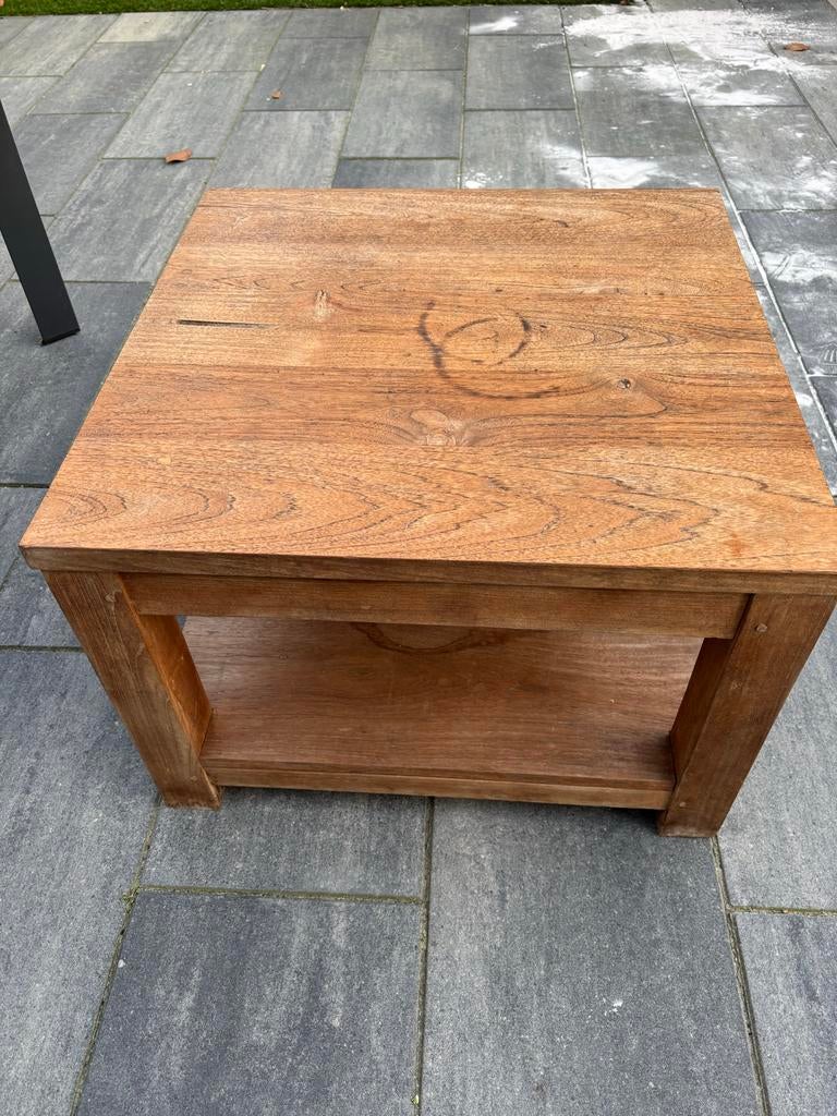 Vierkante Salontafel massief eiken, Huis en Inrichting, Tafels | Salontafels, Ophalen, Gebruikt, 50 tot 100 cm, 50 tot 100 cm