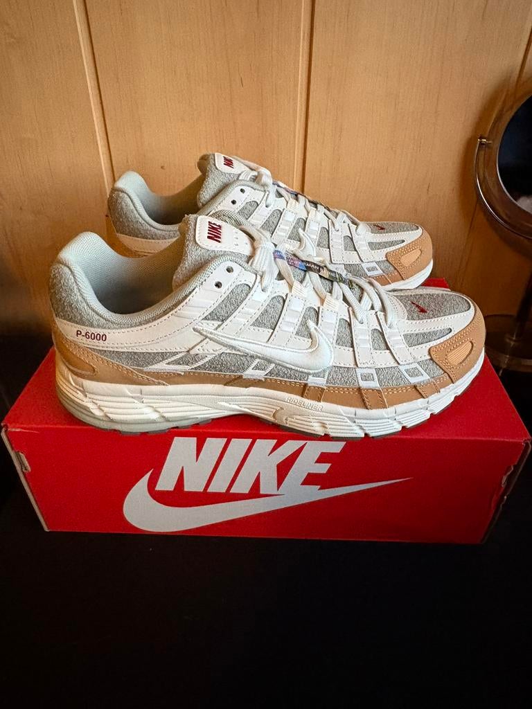 Nike P-6000 SE Sneakers maat 41, Kleding | Heren, Schoenen, Wit, Nieuw, Ophalen of Verzenden, Sneakers of Gympen