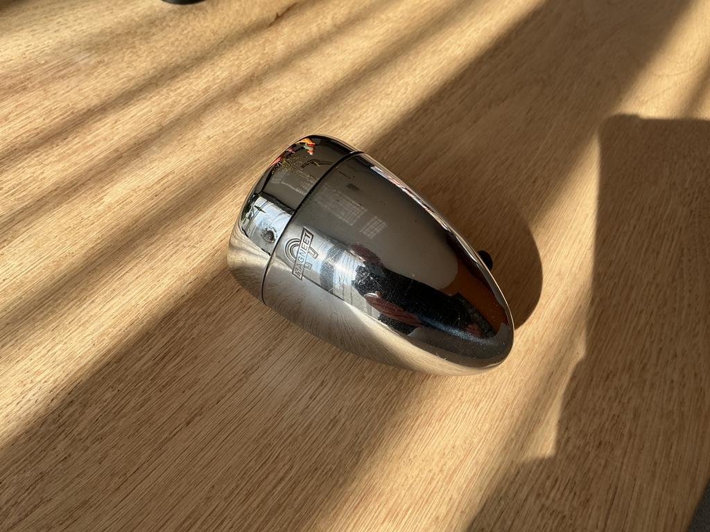 MOOIE MAGNEET KOPLAMP ZELDZAAM ! IZGST, Ophalen of Verzenden, Zo goed als nieuw, Oldtimer, Verlichting