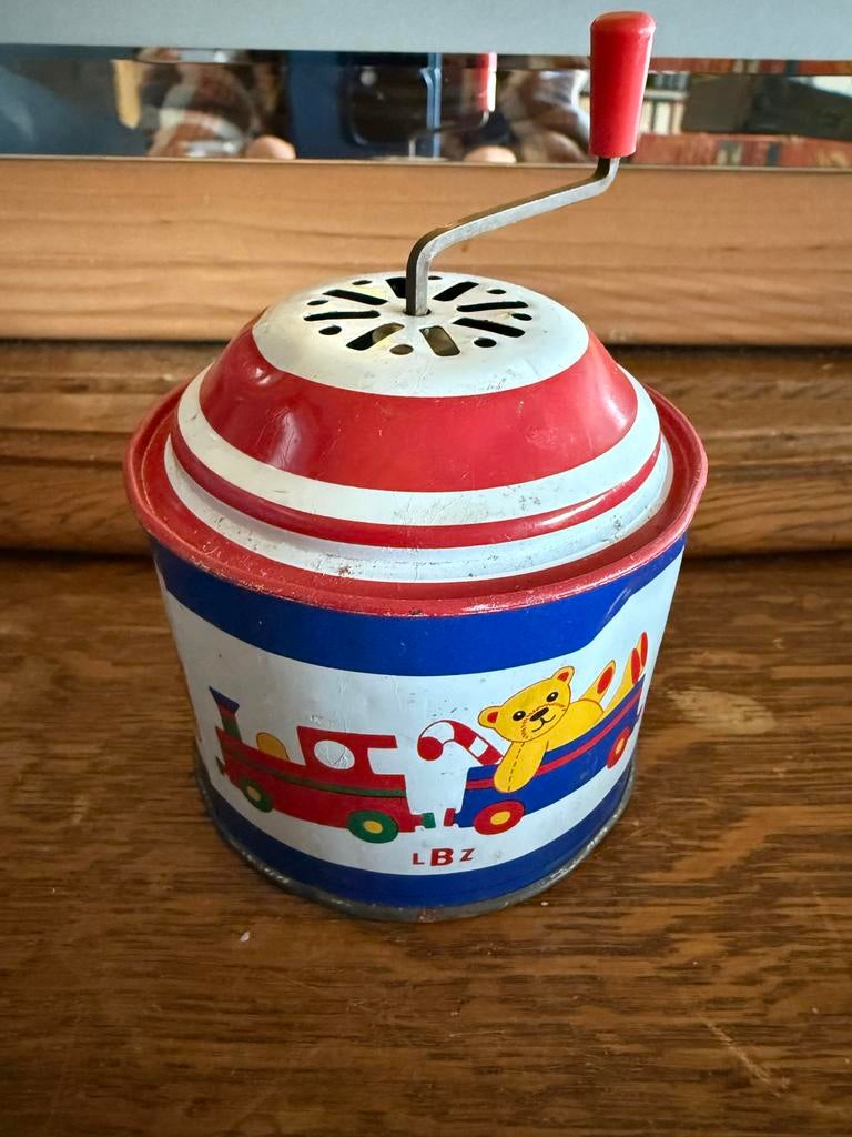 Vintage Muziekdoosje LBZ - Trein en Beer Design, Ophalen of Verzenden, Zo goed als nieuw, Overige typen, Met geluid