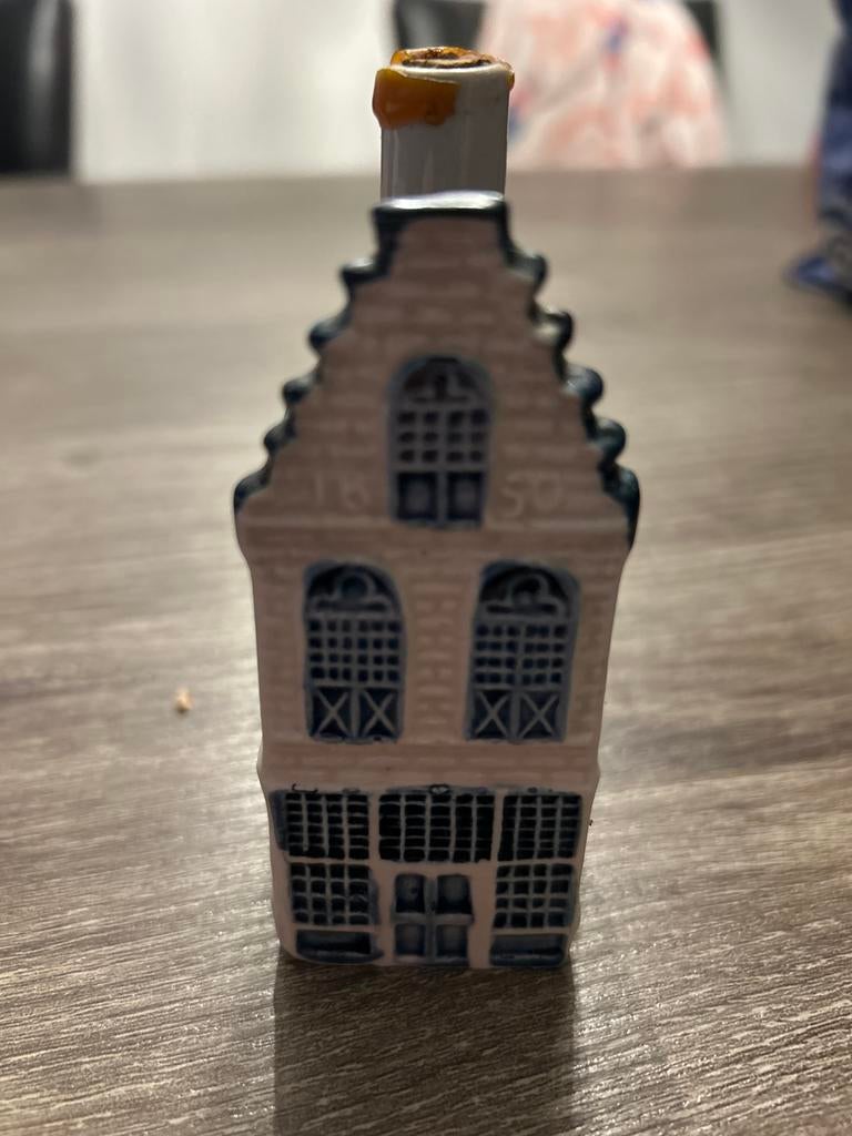 Delfts Blauw KLM Huisje 15 - Henkes Distilleries, Antiek en Kunst, Antiek | Keramiek en Aardewerk, Ophalen of Verzenden