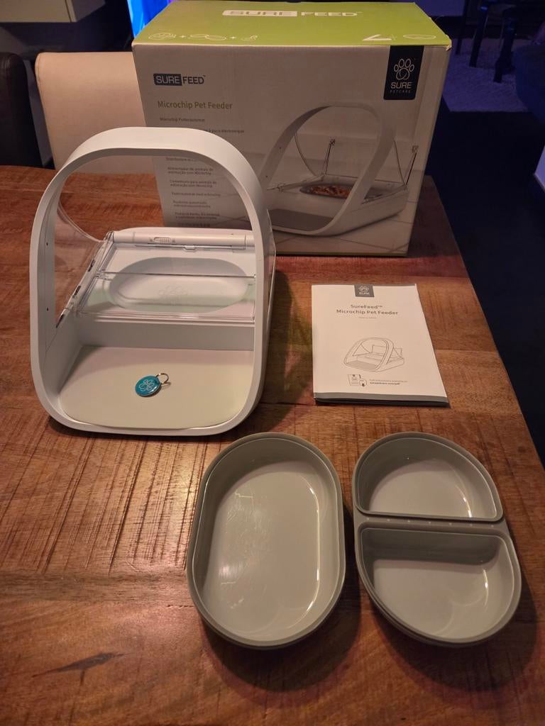 Surefeed microchip voerbak, Ophalen, Zo goed als nieuw