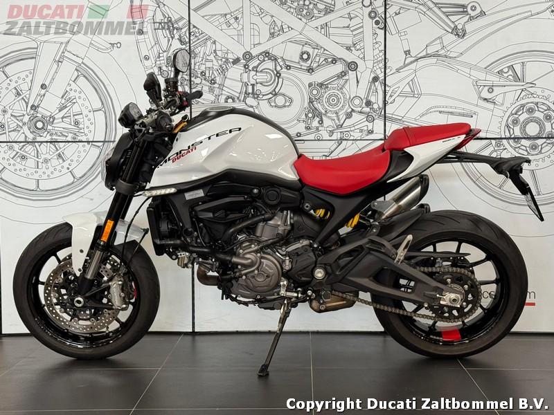 Ducati MONSTER (bj 2025) - foto 3