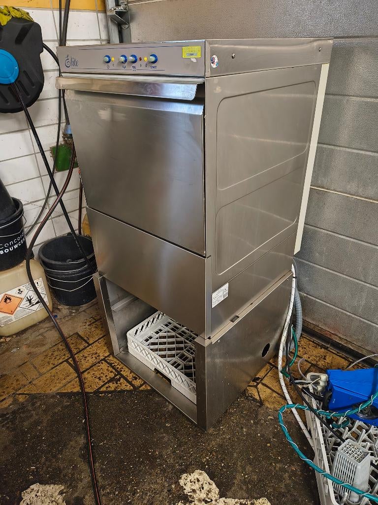 Professionele vaatwasser Elite glazenspoeler 230v + verhoger, Ophalen, Gebruikt, 60 cm of meer, Vrijstaand
