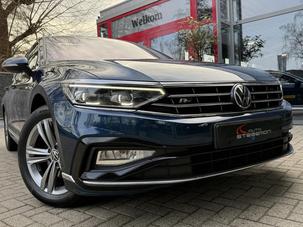 Volkswagen Passat Variant 1.5 TSI AUT. *!* R-Line *!* PANODA, 730 kg, Euro 6, 4 cilinders, 150 pk