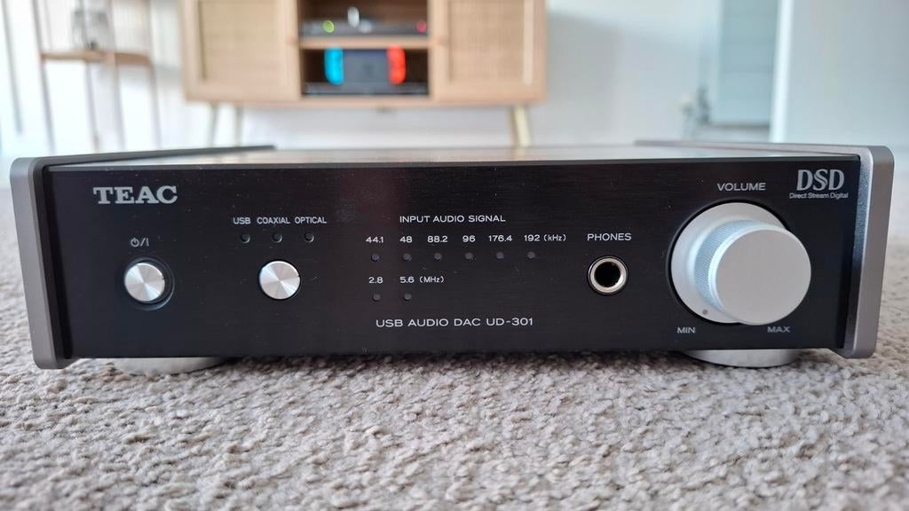 TEAC UD301 DAC, Audio, Tv en Foto, Ophalen of Verzenden, Zo goed als nieuw