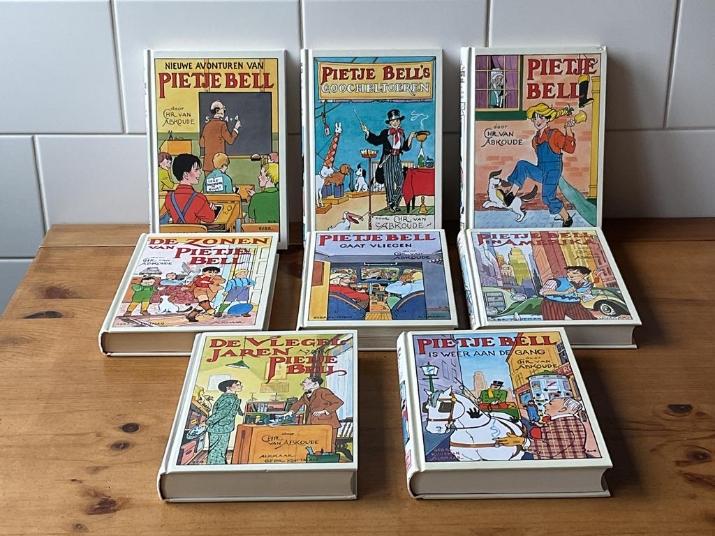 PRACHTIGE SERIE VAN PIETJE BELL 📚 📚 SUPER LEUK !!, Ophalen of Verzenden, Gelezen