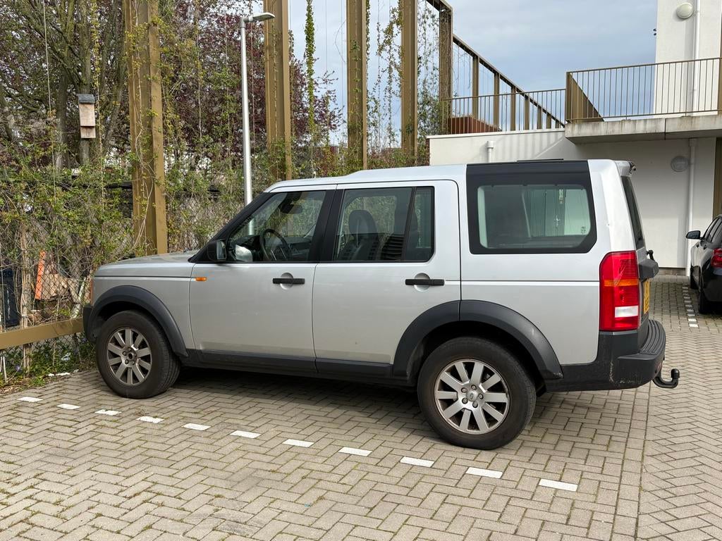 Land Rover Discovery 2.7 Tdv6 2005 Grijs, Auto's, Land Rover, Automaat, Zwart, 190 pk, Vierwielaandrijving