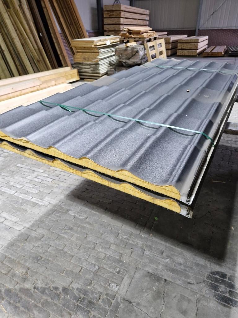 pak 367 B-keus dakpan geisoleerde panelen antraciet, Ophalen, Nieuw, 250 cm of meer, Overige typen