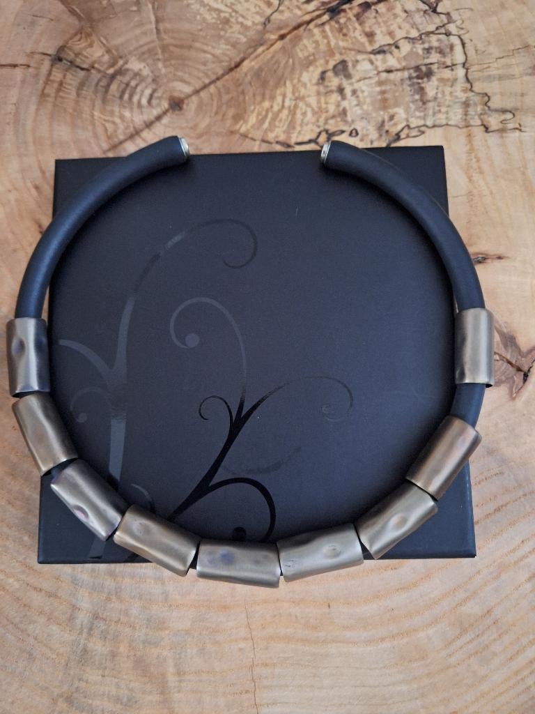 Titanium collier, Ophalen of Verzenden, Nieuw, Overige kleuren, Overige materialen