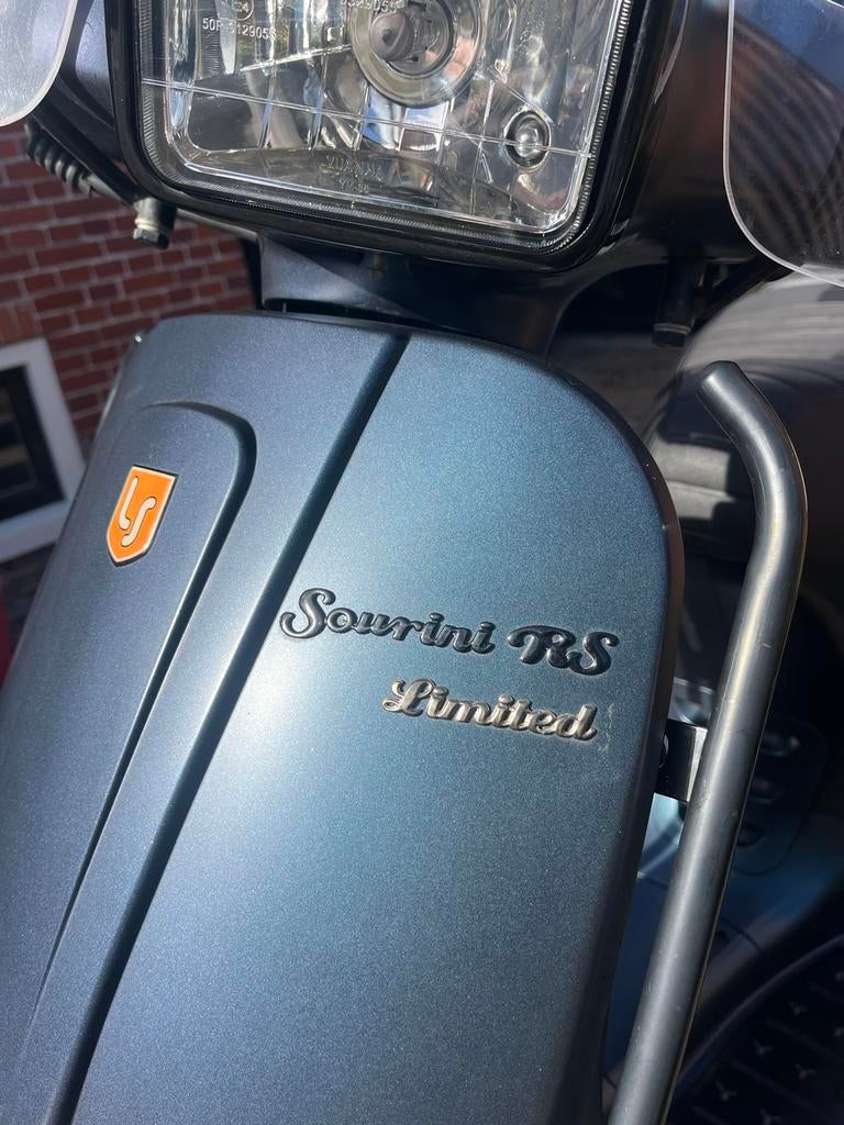 La Souris RS limited scooter | 2023, 5694km, geel kenteken, Fietsen en Brommers, Brommeronderdelen | Scooters, Ophalen of Verzenden