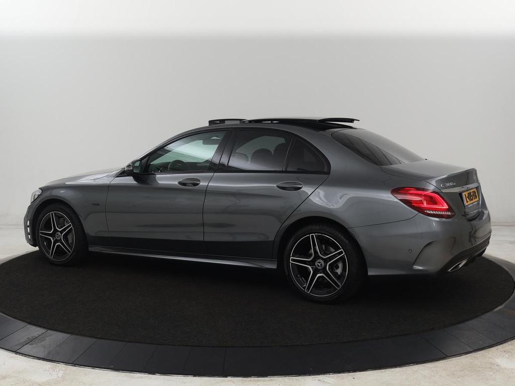 Mercedes-Benz C-klasse 300e AMG | Panoramadak | 360 Camera |, Automaat, 320 pk, Bedrijf, Hybride Elektrisch/Benzine