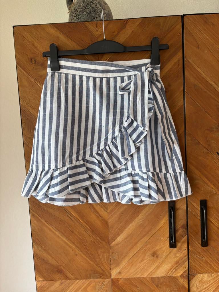 Nieuw! Mooie Rok van Shein. Maat S, Kleding | Dames, Rokken, Overige kleuren, Nieuw, Ophalen of Verzenden, Maat 36 (S)