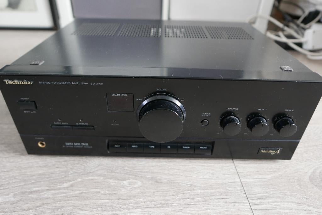 Technics SU-X102 integrated amplifier (stereo versterker), Audio, Tv en Foto, Versterkers en Receivers, Overige merken, Gebruikt