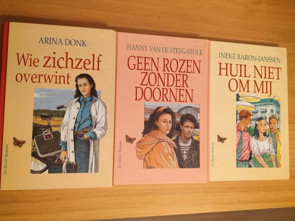 Romans uit de Vlinderserie van de Banier, Boeken, Romans, Ophalen of Verzenden, Gelezen, Diverse auteurs, Nederland