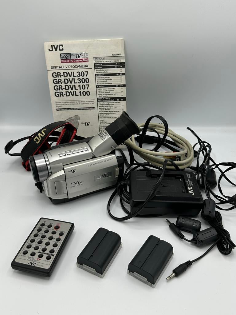 JVC GR-DVL100 Digitale Videocamera met Accessoires, Mini dv, Gebruikt, JVC, 20x of meer