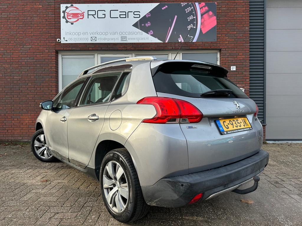 Peugeot 2008 1.2 PureTech Allure / Leder / Navi / PDC / Clim, Auto's, Gebruikt, 1199 cc, Met garantie (alle), 49 €/maand
