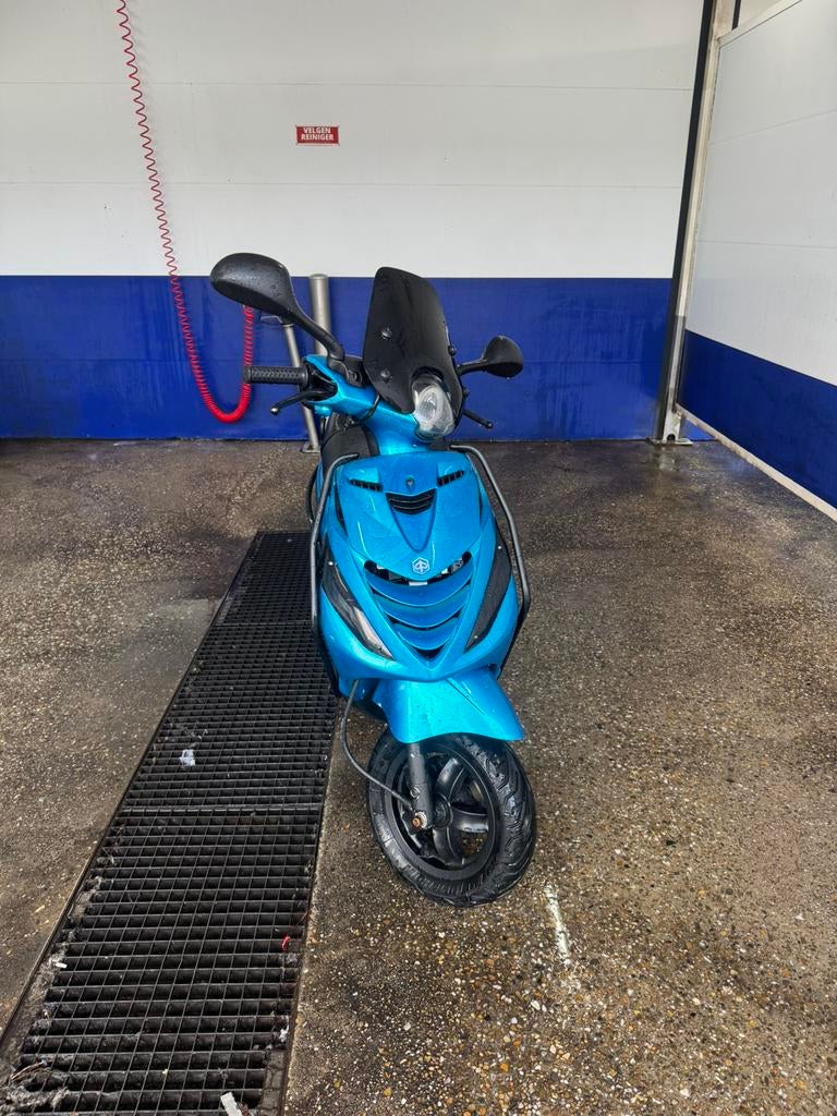 Piaggio zip full option 2022, Fietsen en Brommers, Scooters | Piaggio, Zo goed als nieuw, Zip, Benzine, Ophalen