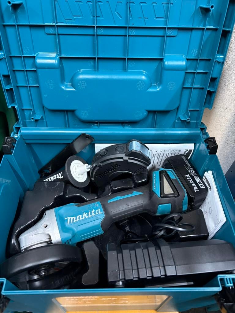 Mooie makita 18 haakse slijper, Doe-het-zelf en Verbouw, Gereedschap | Slijpmachines, Ophalen of Verzenden, Zo goed als nieuw